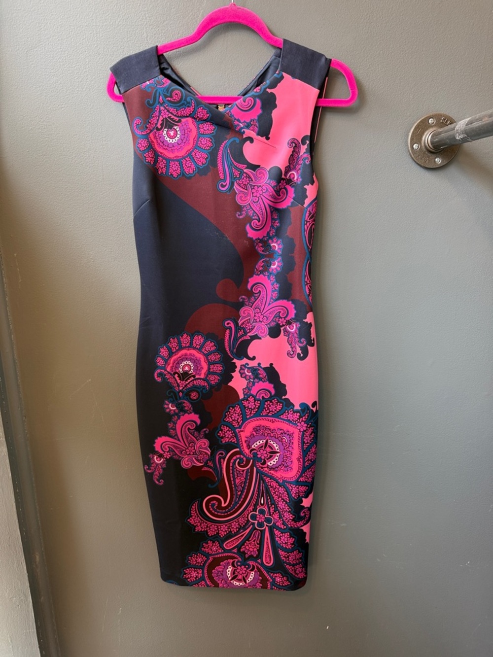 Ted Baker Black & Hot Pink Paisley Midi Sheath Dress